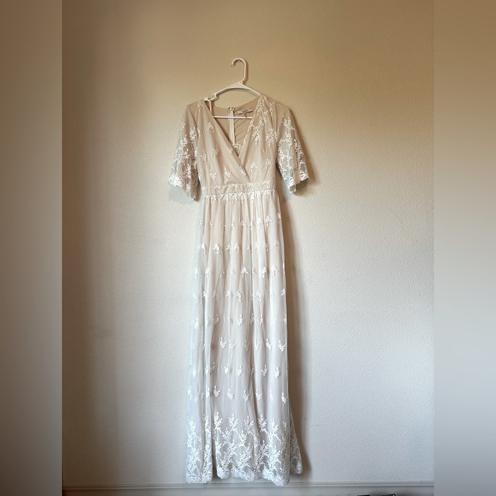 Boutique Cream Lace Dress With Lace Tank